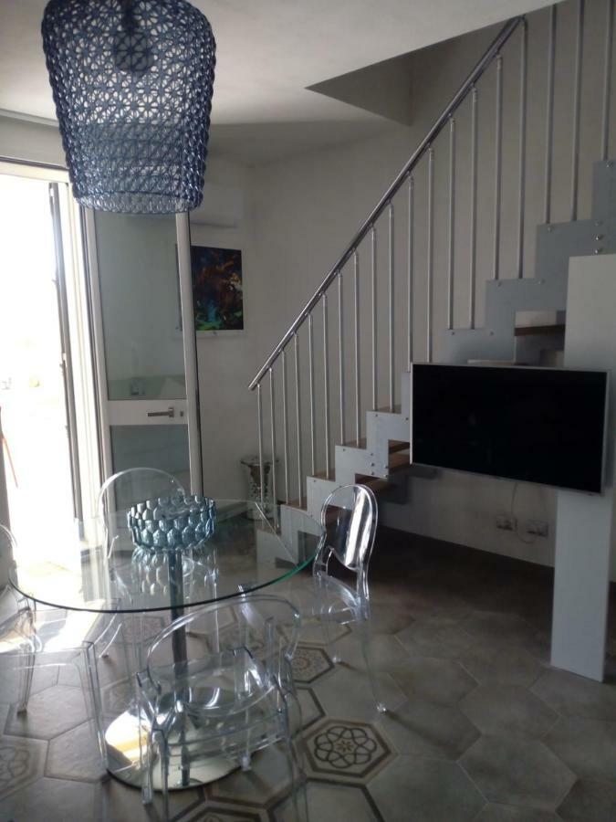 Le Suites Del Carrubo Φαβινιάνα Εξωτερικό φωτογραφία