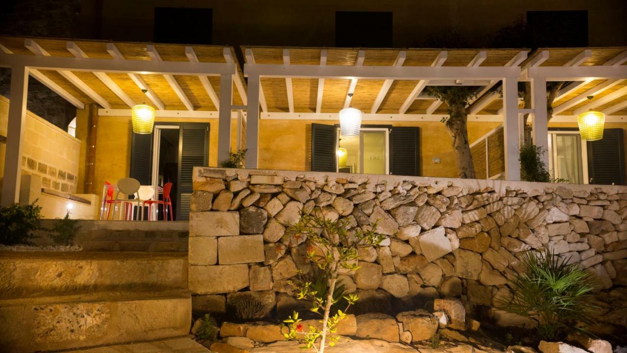 Le Suites Del Carrubo Φαβινιάνα Εξωτερικό φωτογραφία