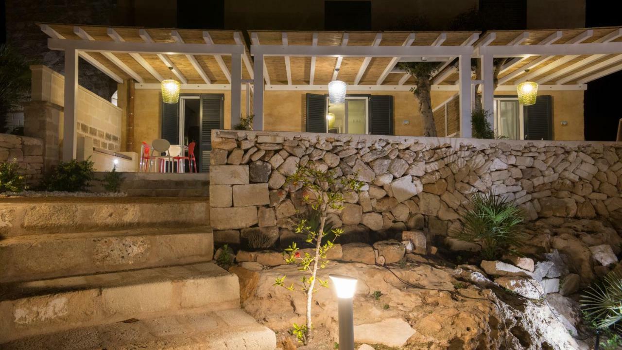 Le Suites Del Carrubo Φαβινιάνα Εξωτερικό φωτογραφία