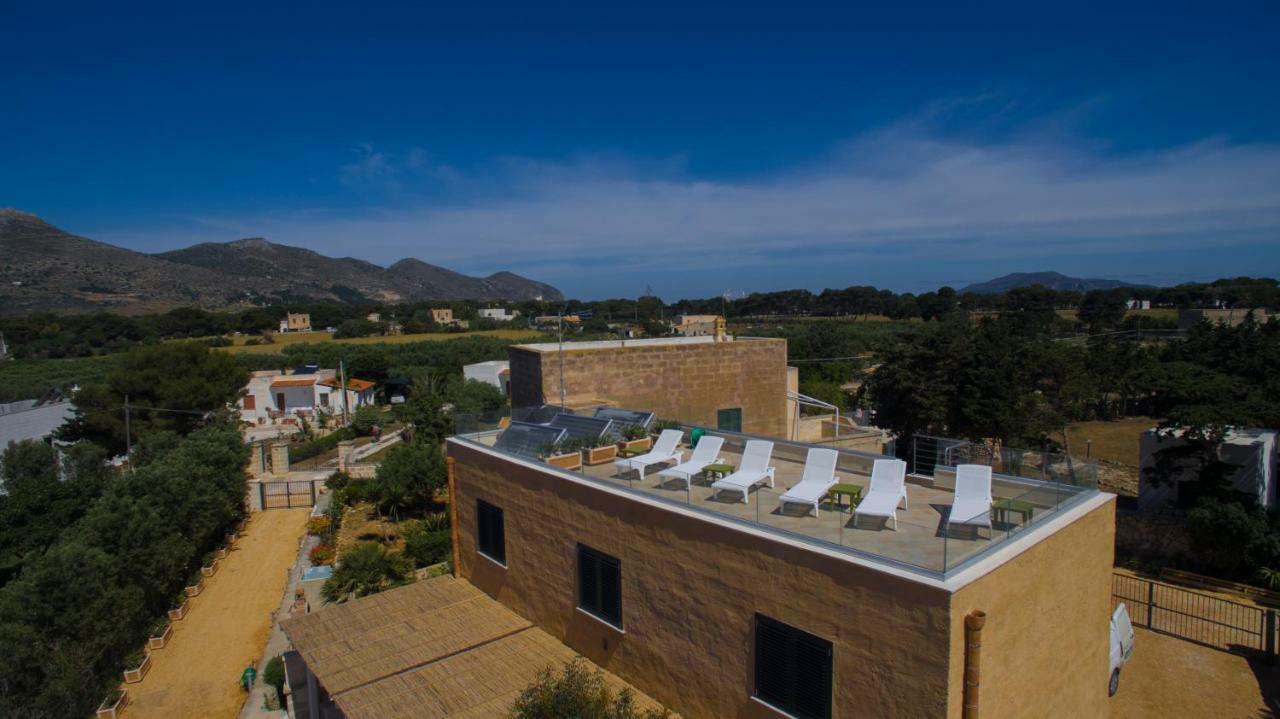 Le Suites Del Carrubo Φαβινιάνα Εξωτερικό φωτογραφία