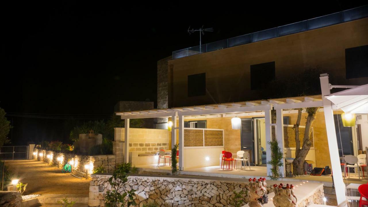 Le Suites Del Carrubo Φαβινιάνα Εξωτερικό φωτογραφία