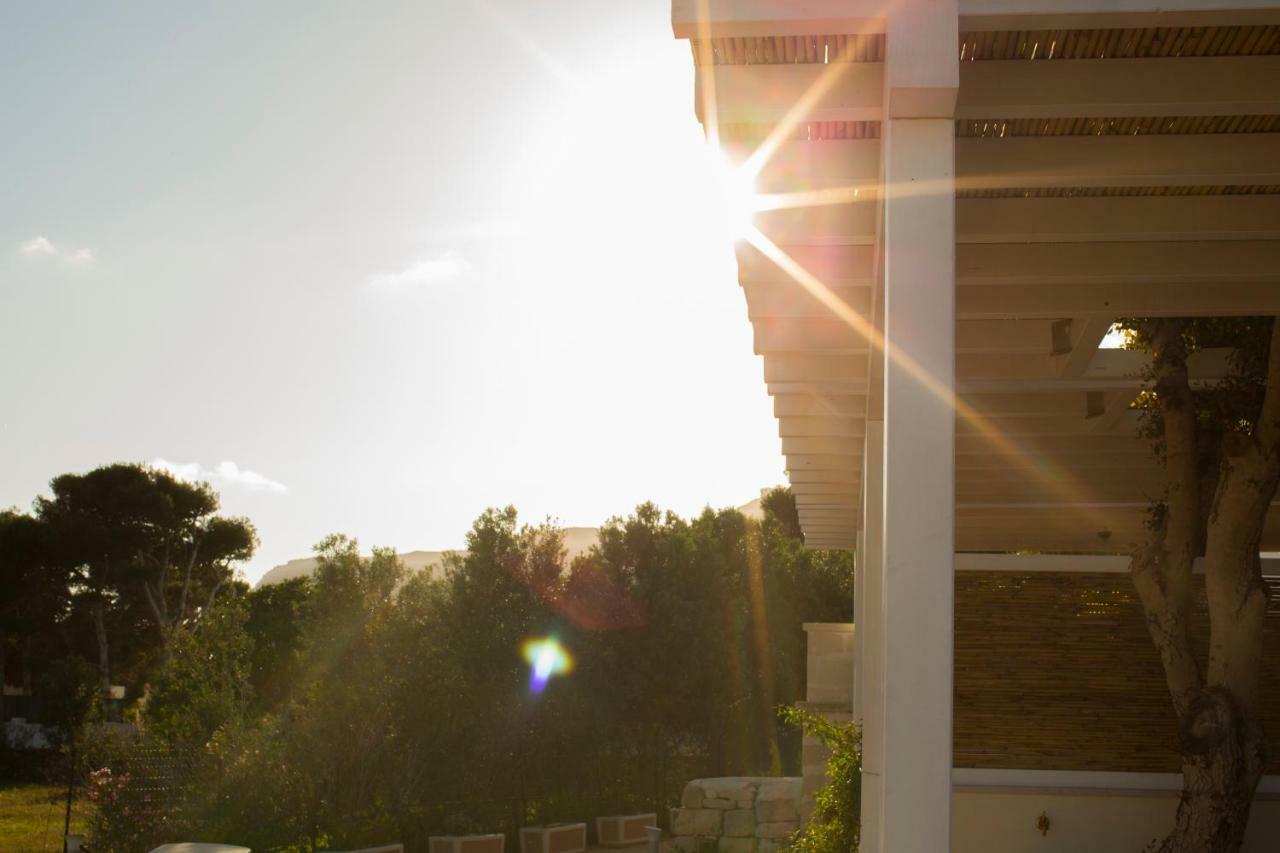 Le Suites Del Carrubo Φαβινιάνα Εξωτερικό φωτογραφία